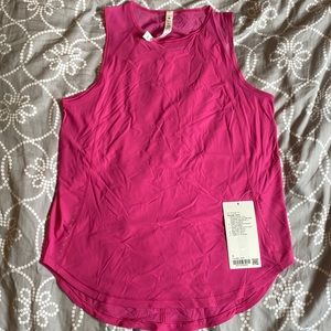 NWT Lululemon sculpt tank size 8 in sonic pink